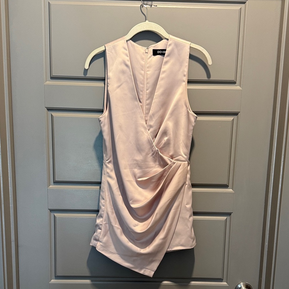 DO+BE Front Wrap Sleeveless Satin Romper in Champagne/Blush
